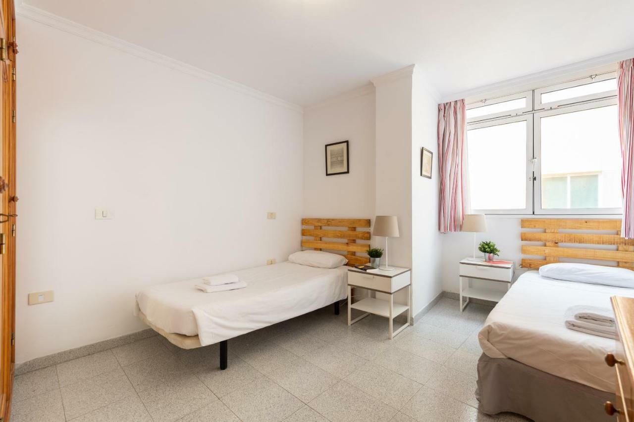 Next To The Beach 5 Beds - Wifi By Canariasgetaway Las Palmas de Gran Canaria Eksteriør bilde